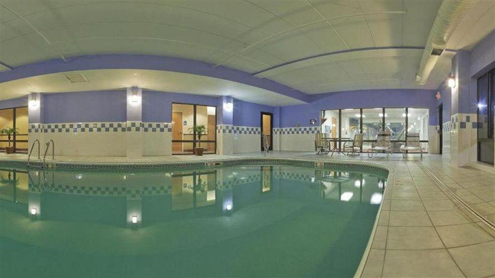 Quality Inn & Suites Lawrenceburg Εξωτερικό φωτογραφία