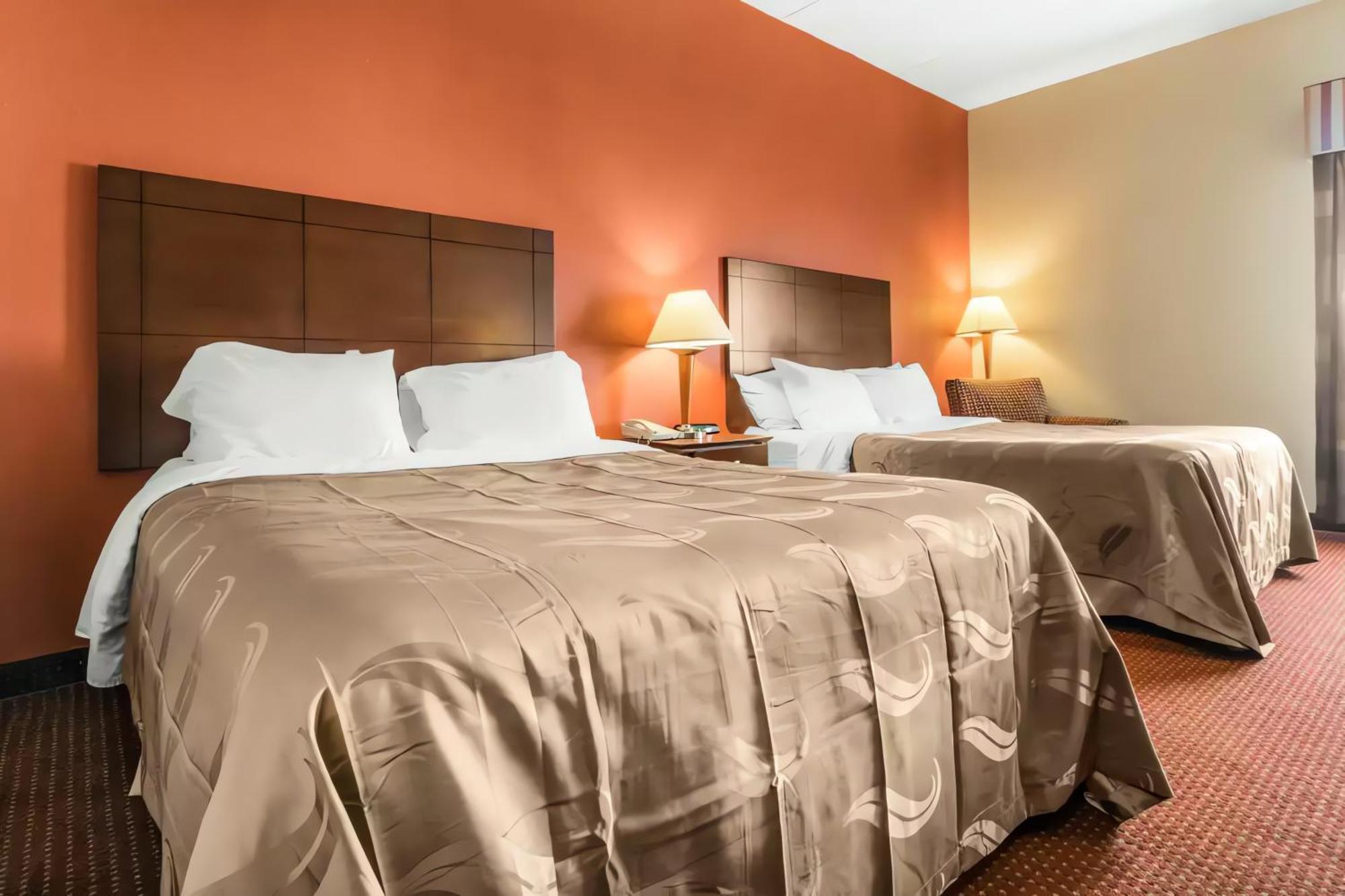 Quality Inn & Suites Lawrenceburg Εξωτερικό φωτογραφία
