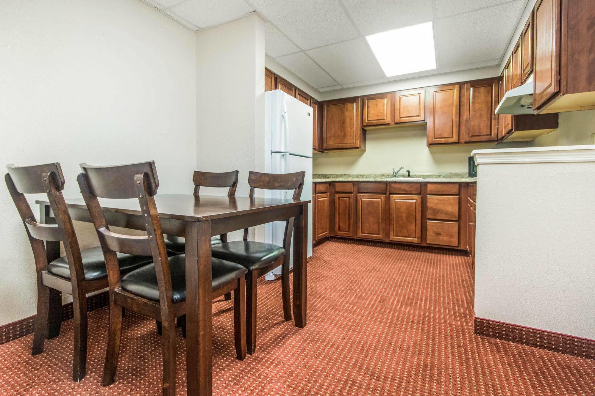 Quality Inn & Suites Lawrenceburg Εξωτερικό φωτογραφία