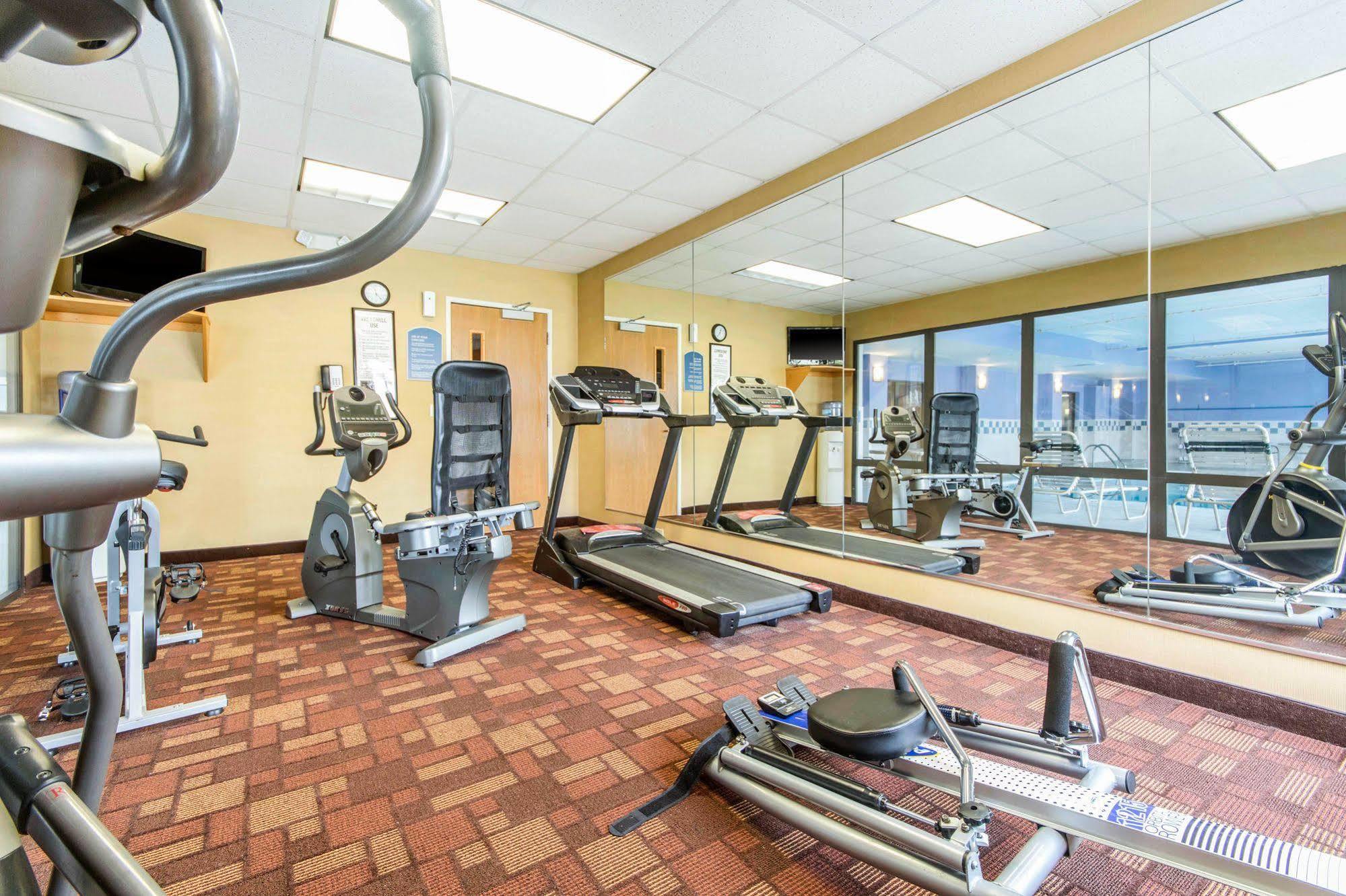 Quality Inn & Suites Lawrenceburg Εξωτερικό φωτογραφία