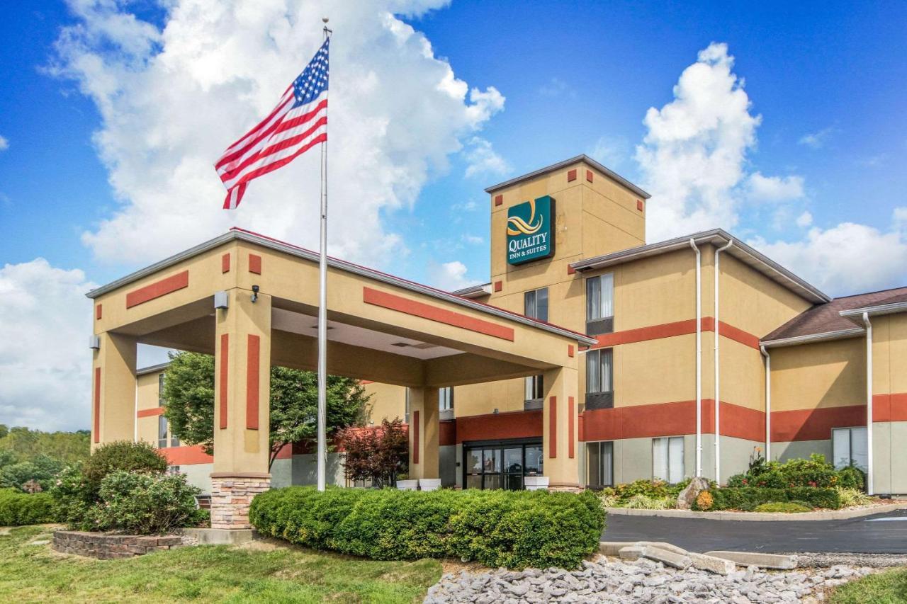 Quality Inn & Suites Lawrenceburg Εξωτερικό φωτογραφία